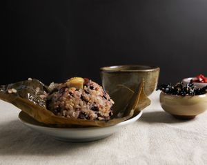 Lotus Leaf Rice Ball at YIBAP in Seoul