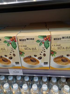 Vegan products at Chay Tốt Market - 297-299 Âu Cơ in Ho Chi Minh City