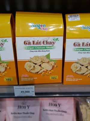 Vegan products at Chay Tốt Market - 297-299 Âu Cơ in Ho Chi Minh City