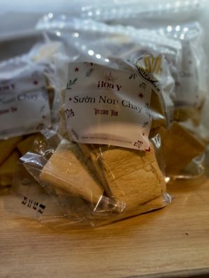 Vegan products at Chay Tốt Market - 297-299 Âu Cơ in Ho Chi Minh City