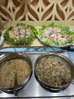 Mushroom porridge and stir fry  #Veganuary at Homie Vegan in Hanoi