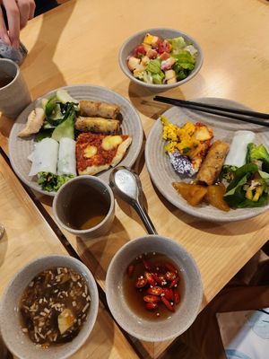 Pizza and spicy chilli bread!! at Homie Vegan in Hanoi