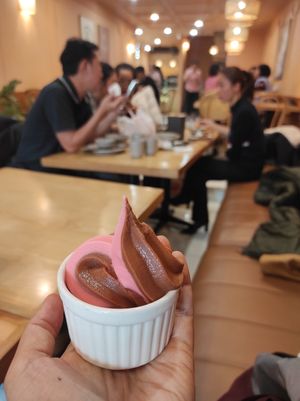 Chocolate and strawberry sundae 💞 at Homie Vegan in Hanoi