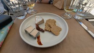  at À la Table des Célestes in Saint-benoit-sur-loire