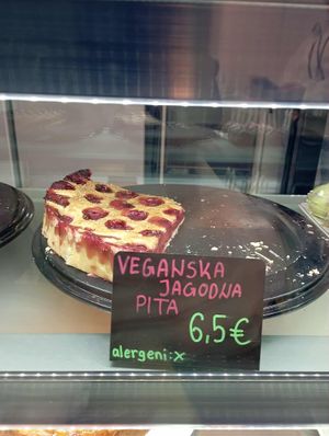  at Aurora Slaščičarna in Ljubljana