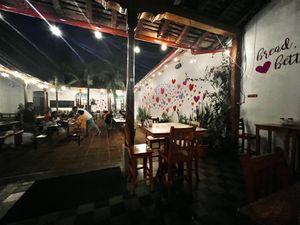 Decent outdoor seating area  at Pan De Vida - Granada in Granada