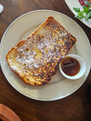Side of french toast (vegetarian) at SkinnyTom's Deli in Unawatuna