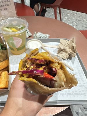 Banyan flatbread   at TREEHOUSE - Tsim Sha Tsui in Kowloon