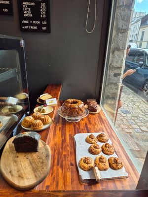 Nothing here is vegan! Ask the staff! at Bloom Café in Lille