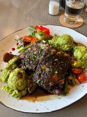 nut roast & leek purée at Dragseth's Gasthof in Husum