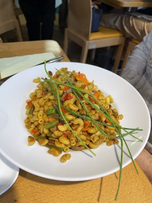 Nudeln mit Gemüse   at KostBar in Korbach