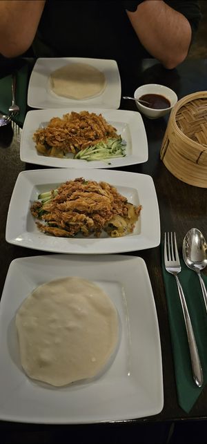 Flensjes met crispy eend. Voorgerecht (starter dish!)  This is my favorite dish from them, we order it everytime. at Leaf Vegetarian in Rotterdam