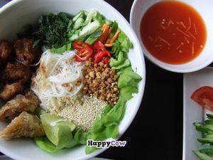 Vietnamese Bun at Leaf Vegetarian in Rotterdam