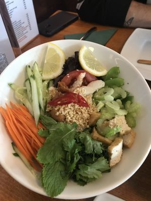 Vietnamese noodle salad at Leaf Vegetarian in Rotterdam