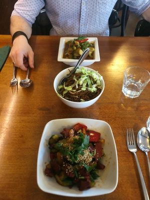 Tom yum curry, fried noodles and soya ribs in Beijing sauce at Leaf Vegetarian in Rotterdam