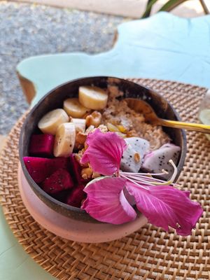 Overnight oats at Pak Pak Vegan Food in Trat