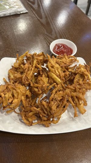 Pakoras  at Mt Everest Indian Halal Restaurant - 인도 음식 in Jeju