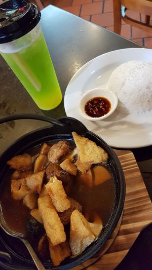 vegan bak kut teh at September Vegan Food in Wellington