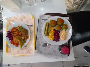 Looks better than it tastes at Rulo Ezberbozan Lezzetler in Istanbul