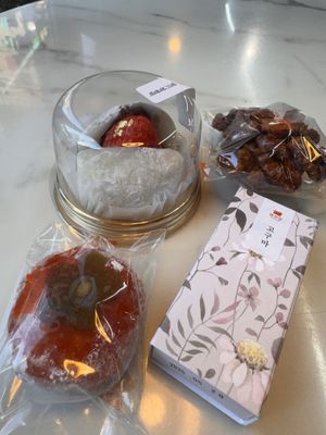   at ajindang  in Seoul