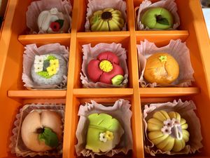 Mochi in pretty shapes  at ajindang  in Seoul