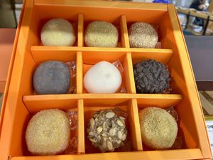 More mochi   at ajindang  in Seoul