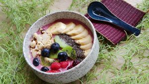 Very berries smoothie bowl at The Bowl Spot - Poke Bowl in Chiang Mai