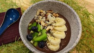 Coaco banana smoothie bowl at The Bowl Spot - Poke Bowl in Chiang Mai