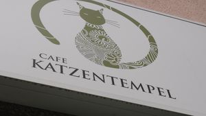 outside at Katzentempel - München in Munich