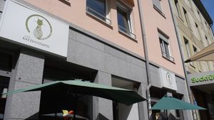 outside at Katzentempel - München in Munich