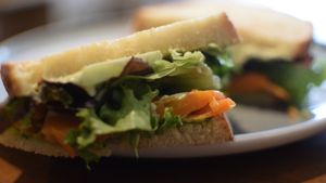 carrot "tuna" sandwich at Katzentempel - München in Munich