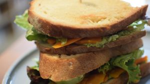 carrot "tuna" sandwich at Katzentempel - München in Munich