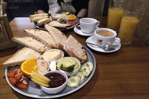  at Katzentempel - München in Munich