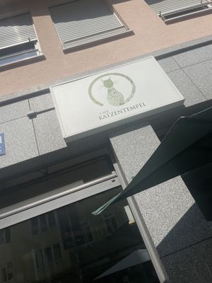   at Katzentempel - München in Munich