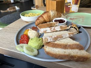 Temple Breakfast + Crossaint + Scrambled Tofu  at Katzentempel - München in Munich