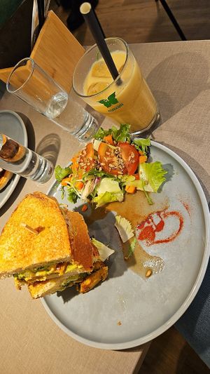  at Katzentempel - München in Munich