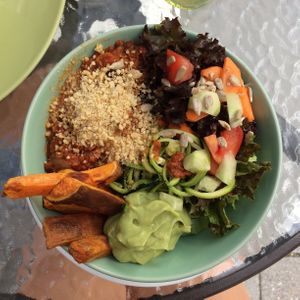Happy bowl at Katzentempel - München in Munich