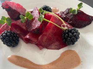 Dreierlei von Rote Beete at TamanGa in Labitschberg