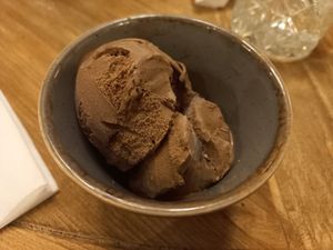Choc ice cream (Jude's) at The White Bear in Warlingham
