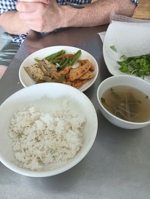 Mixed rice at Quan Chay Sáu Thu in Da Nang