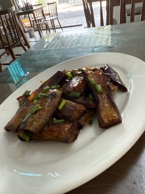 Deep fried eggplants in spicy sauce   at Quan Chay Sáu Thu in Da Nang