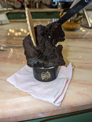 Vegan chocolate cookie. at Anita La Mamma del Gelato in Aventura
