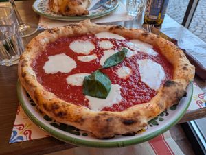 Margherita vegan at Pizzium in Bolzano