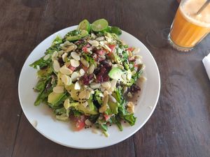 Ensalada Mexicana at Cafeteria Veggie Carimbó in Playa Zipolite