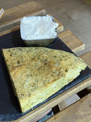 Tortilla con espinacas. at Santoni - When food is the solution in Barcelona