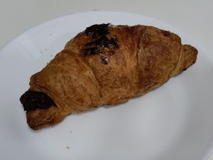 Yummy chocolate croissant at Santoni - When food is the solution in Barcelona