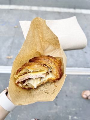 Vegan ham and cheese croissant 🥐  at Santoni - When food is the solution in Barcelona