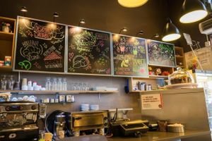 Inside at Santoni - When food is the solution in Barcelona