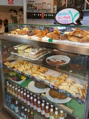 products at Santoni - When food is the solution in Barcelona