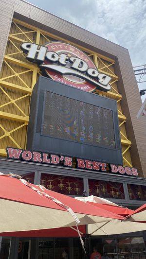 Watch baseball while you eat  at Universal Studios - Hot Dog Hall of Fame in Orlando